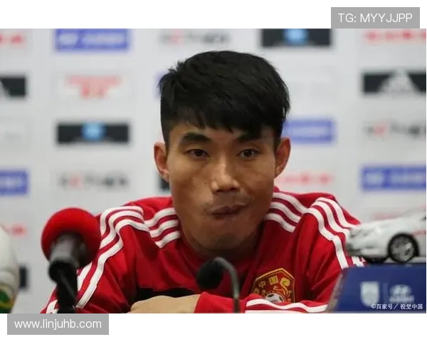 追逐梦想的绿茵传奇足球明星们的励志故事与奋斗精神 追逐梦想的绿茵传奇足球明星们的励志故事与奋斗精神