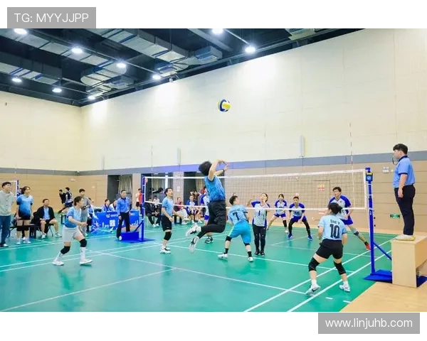 杭州排球队在排球耐力排行榜中荣登第九名展现出强劲实力与拼搏精神